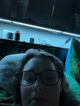 julia4thewin online show from March 30, 2026, 11:50 pm