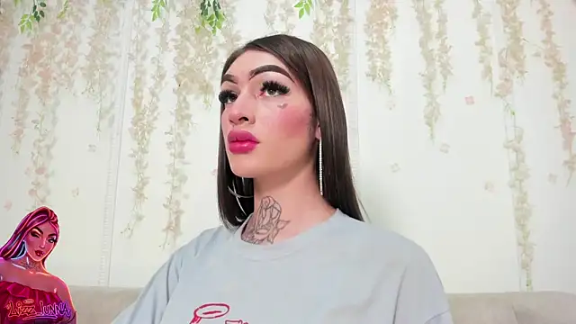 lizz lunna online show from April 7, 2026, 8:09 pm