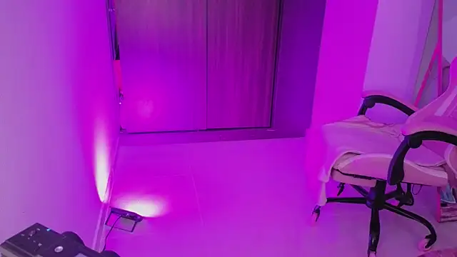 simpson alice online show from February 13, 2026, 9:22 pm