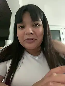 Snapshot of mimita4 chatting on July 4, 2026, 7:25 am mimita4 online show from July 4, 2026, 7:25 am