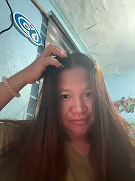 Hottie Pussy online show from April 14, 2026, 1:50 pm