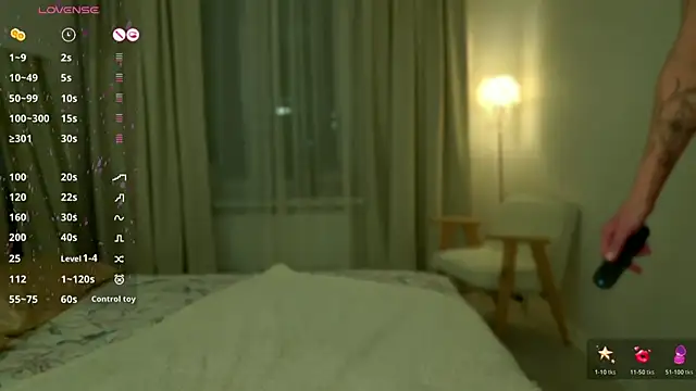 Snapshot of _Blueberries_ chatting on March 23, 2026, 7:40 pm Blueberries online show from March 23, 2026, 7:40 pm
