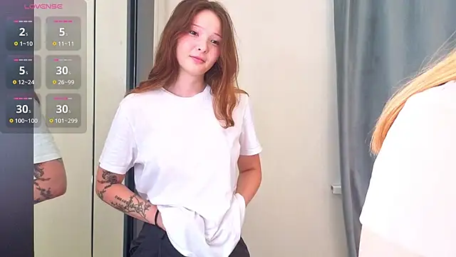 TessieNoffsinger online show from July 23, 2026, 3:04 am