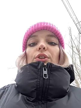 aka Blonde online show from February 15, 2026, 7:51 am