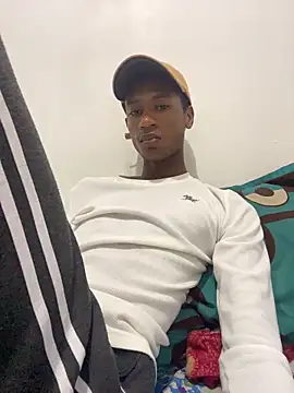 Snapshot of twink_gabrielll chatting on May 30, 2026, 2:08 am twink gabrielll online show from May 30, 2026, 2:08 am