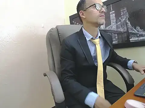 Snapshot of Oswalldo__ chatting on February 24, 2026, 11:08 am Oswalldo online show from February 24, 2026, 11:08 am