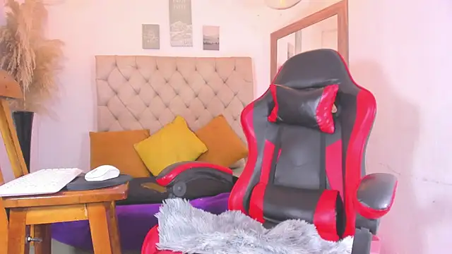 noah sthone online show from April 15, 2026, 3:46 am