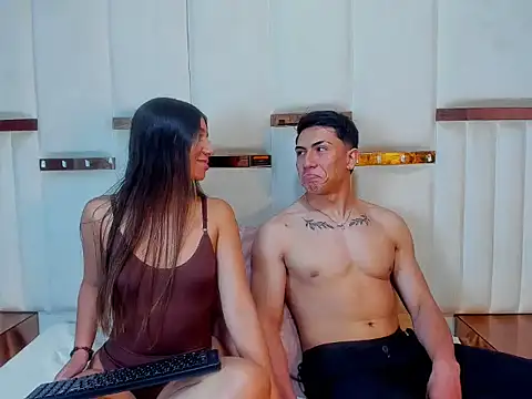 ScarlettAndLucas online show from January 13, 2026, 8:25 pm