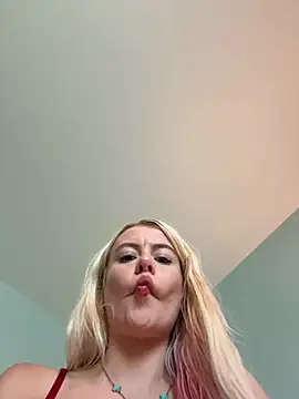 Snapshot of blondebunny999_999 chatting on June 12, 2026, 8:52 pm blondebunny999 999 online show from June 12, 2026, 8:52 pm