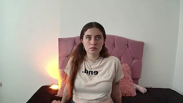 Snapshot of Cherry_Boomxx chatting on February 26, 2026, 5:56 pm Cherry Boomxx online show from February 26, 2026, 5:56 pm