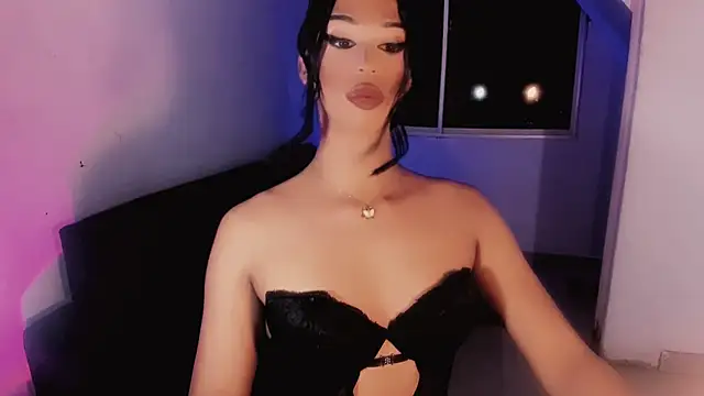 Snapshot of Celene_Goddess chatting on March 3, 2026, 5:13 am Celene Goddess online show from March 3, 2026, 5:13 am