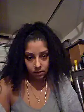 tastesosweet online show from April 17, 2026, 3:20 am