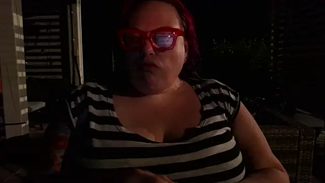 Snapshot of theUnihorniest chatting on June 7, 2026, 4:05 am theUnihorniest online show from June 7, 2026, 4:05 am