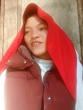 jjennyyy online show from February 5, 2026, 8:08 am