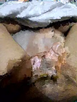 Snapshot of aadihott chatting on January 17, 2026, 10:42 am aadihott online show from January 17, 2026, 10:42 am