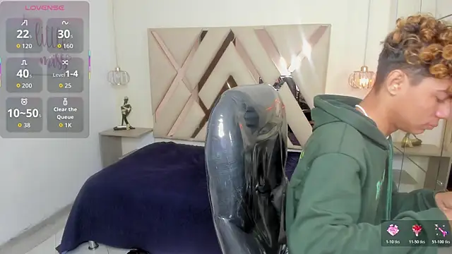 Anyelo Twink online show from April 8, 2026, 7:30 am