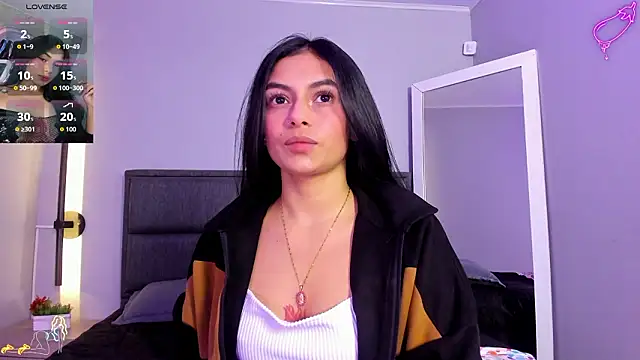 lilith petit  online show from March 7, 2026, 12:13 pm