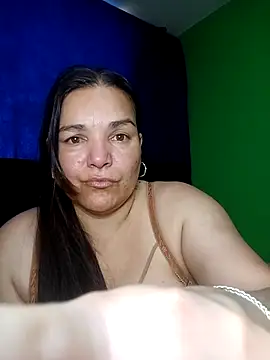 lee hot online show from February 3, 2026, 4:23 pm