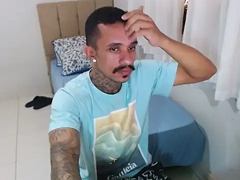 Snapshot of lipegonzalezz chatting on February 21, 2026, 2:51 pm lipegonzalezz online show from February 21, 2026, 2:51 pm