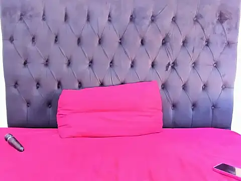 BustyBoobs67 online show from February 25, 2026, 1:32 pm