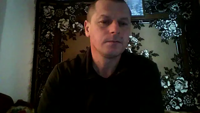 Snapshot of Ivan9iutt chatting on February 3, 2026, 11:37 am Ivan9iutt online show from February 3, 2026, 11:37 am