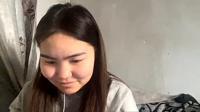 Snapshot of MollyAsian chatting on January 14, 2026, 8:09 am MollyAsian online show from January 14, 2026, 8:09 am