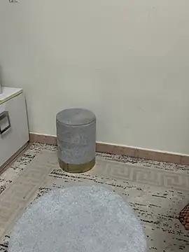 -LaTuaBionda-Giusy-00 online show from April 9, 2026, 10:04 pm