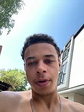 l-laross online show from May 24, 2026, 1:27 pm