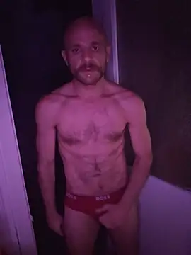 Snapshot of FrankieFuckMe chatting on May 22, 2026, 5:25 am FrankieFuckMe online show from May 22, 2026, 5:25 am