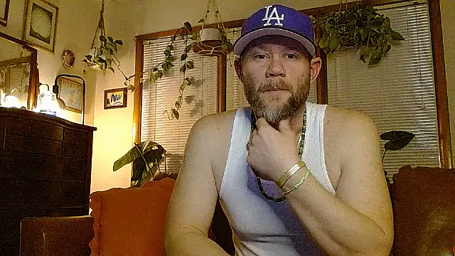 Snapshot of marcus_graves_13 chatting on February 25, 2026, 1:48 am marcus graves 13 online show from February 25, 2026, 1:48 am