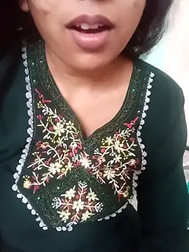 sexyqueen558 online show from March 15, 2026, 4:29 am