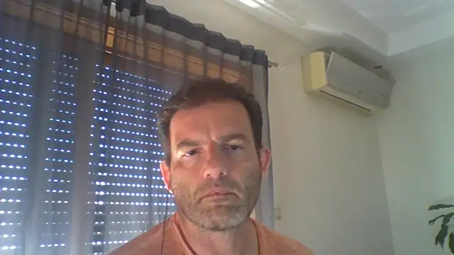 Snapshot of _grj1 chatting on June 18, 2026, 10:19 am grj1 online show from June 18, 2026, 10:19 am