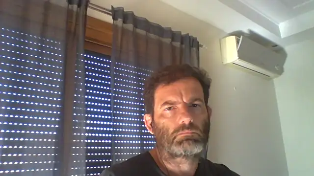 Snapshot of _grj1 chatting on July 9, 2026, 8:18 am grj1 online show from July 9, 2026, 8:18 am