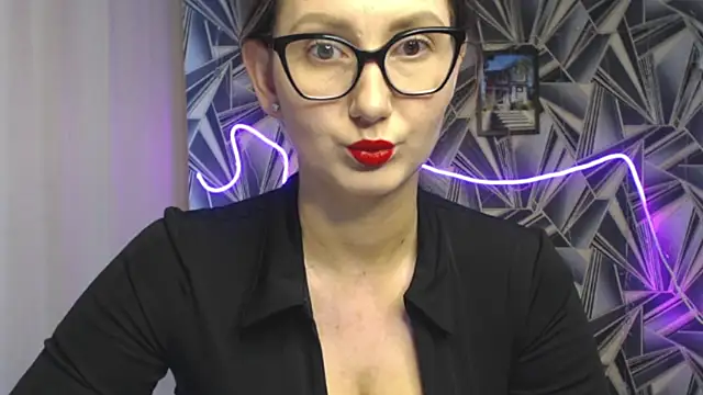 Snapshot of NikkiKiss___ chatting on May 26, 2026, 1:23 am NikkiKiss online show from May 26, 2026, 1:23 am