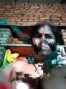 Snapshot of Hot_di97 chatting on February 4, 2026, 9:31 pm Hot di97 online show from February 4, 2026, 9:31 pm