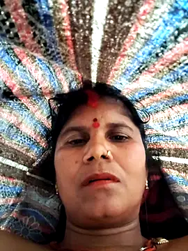 Snapshot of Hot_di97 chatting on February 13, 2026, 7:59 am Hot di97 online show from February 13, 2026, 7:59 am