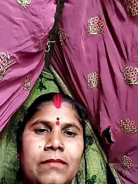 Snapshot of Hot_di97 chatting on February 20, 2026, 9:10 am Hot di97 online show from February 20, 2026, 9:10 am