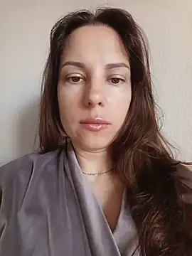 She-Moon online show from June 5, 2026, 5:47 am