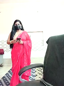 Cute purnima143 online show from April 4, 2026, 5:38 am