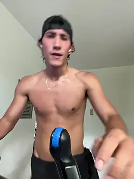 Snapshot of emilio_rivs chatting on June 16, 2026, 8:00 pm emilio rivs online show from June 16, 2026, 8:00 pm