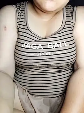 Zoe-666 online show from July 23, 2026, 2:26 pm