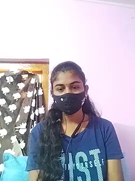 Tamil Hot RoyalQueen online show from February 2, 2026, 3:27 am