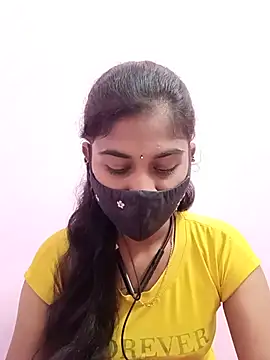 Snapshot of Tamil_Hot_RoyalQueen chatting on May 31, 2026, 3:30 pm Tamil Hot RoyalQueen online show from May 31, 2026, 3:30 pm