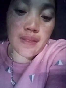 LingLing002 online show from January 15, 2026, 5:56 am