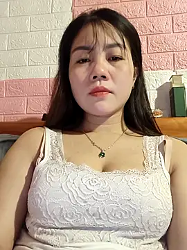 Snapshot of Ngocmai_lazdy chatting on March 12, 2026, 1:06 pm Ngocmai lazdy online show from March 12, 2026, 1:06 pm