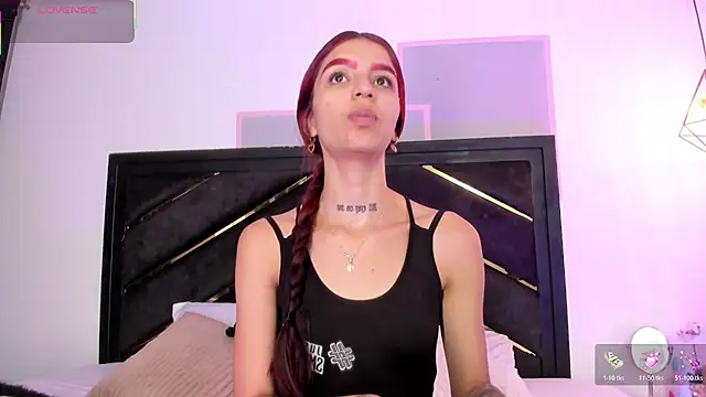 april jones05 online show from April 5, 2026, 12:13 pm