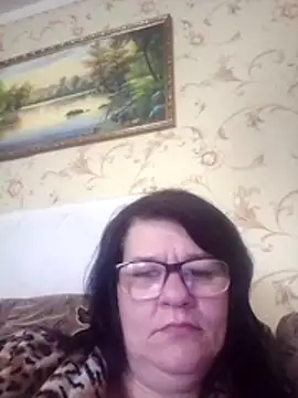 NysiOlsen online show from April 11, 2026, 12:09 pm