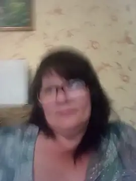 Snapshot of NysiOlsen chatting on June 14, 2026, 6:37 am NysiOlsen online show from June 14, 2026, 6:37 am