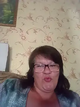 Snapshot of NysiOlsen chatting on June 28, 2026, 10:32 am NysiOlsen online show from June 28, 2026, 10:32 am