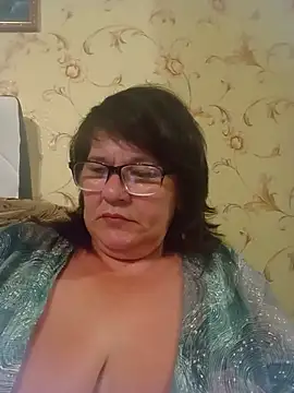 Snapshot of NysiOlsen chatting on July 2, 2026, 6:47 pm NysiOlsen online show from July 2, 2026, 6:47 pm